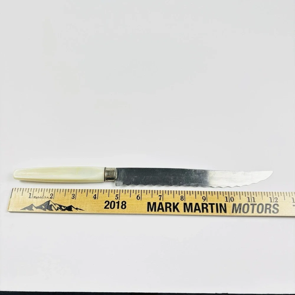 Vintage Sheffield England Regent Stainless Steel Knife White Handle‎ Serrated